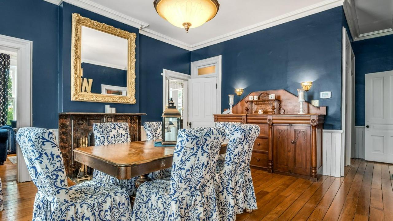The Woodbridge House Hotel Kingsville Екстериор снимка