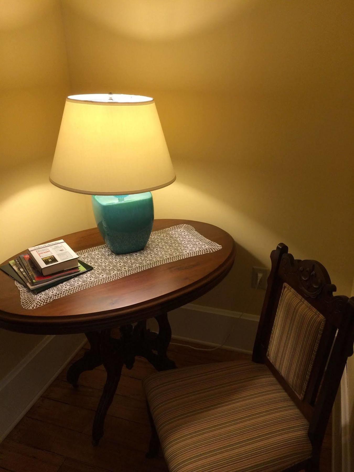 The Woodbridge House Hotel Kingsville Екстериор снимка